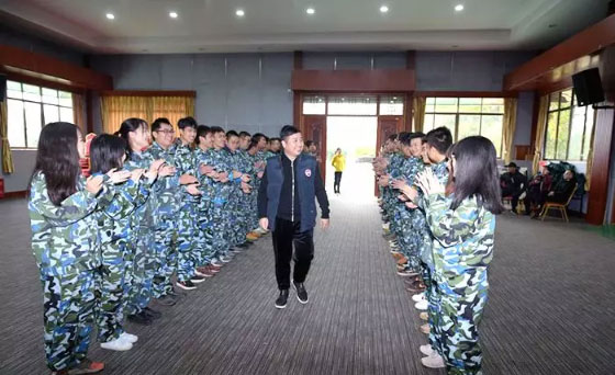 團(tuán)建活動(dòng) | 凝心聚力，我們是一家人！